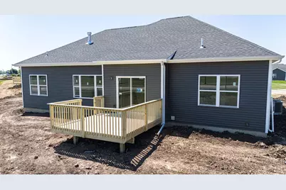 1756 E Kyle Circle, Beloit, WI 53511 - Photo 7
