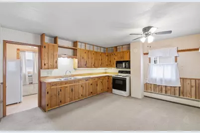 104 S 5th Street, Mount Horeb, WI 53572 - Photo 9