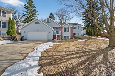 15 Naylor Circle, Madison, WI 53719 - Photo 1