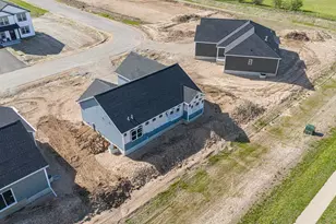 1750 Kyle Circle, Beloit, WI 53511 - Photo 5