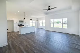 1750 E Kyle Circle, Beloit, WI 53511 - Photo 7