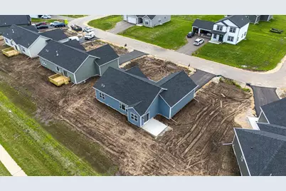 1750 E Kyle Circle, Beloit, WI 53511 - Photo 3