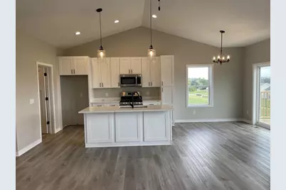 1750 E Kyle Circle, Beloit, WI 53511 - Photo 3