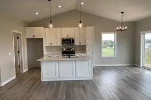 1750 Kyle Circle, Beloit, WI 53511 - Photo 7