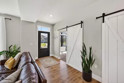 9114 Silverstone Lane, Madison, WI 53593 - Photo 19