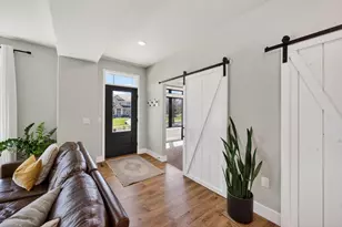 9114 Silverstone Ln, Madison, WI 53593 - Photo 19