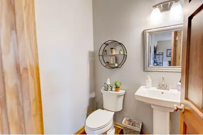 1425 Nels Court, Waunakee, WI 53597 - Photo 7