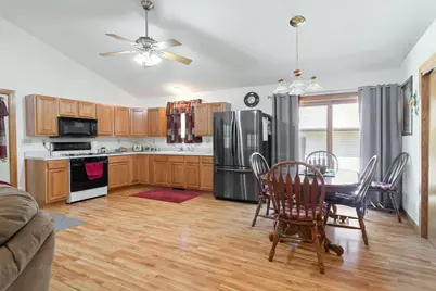 1809 S Badger Court, Arkdale, WI 54613 - Photo 5