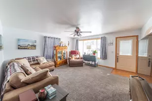 449 N Clinton St, Princeton, WI 54968 - Photo 9