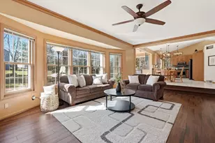 1237 Mockingbird Ln, Sun Prairie, WI 53590 - Photo 21