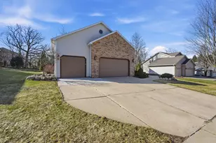 1237 Mockingbird Ln, Sun Prairie, WI 53590 - Photo 69
