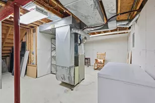 1237 Mockingbird Ln, Sun Prairie, WI 53590 - Photo 43