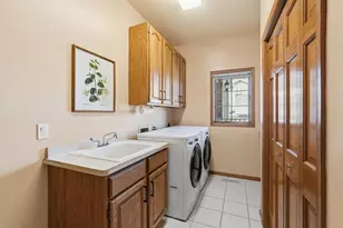 1237 Mockingbird Ln, Sun Prairie, WI 53590 - Photo 27