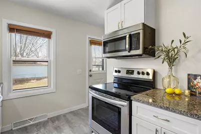 3329 Webb Avenue, Madison, WI 53714 - Photo 17