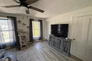513 Center Ave, Janesville, WI 53548 - Photo 23