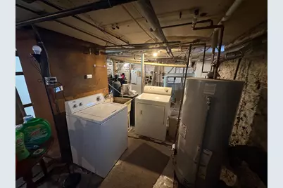 513 Center Avenue, Janesville, WI 53548 - Photo 33