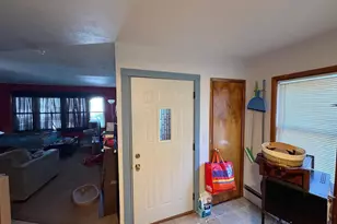 513 Center Ave, Janesville, WI 53548 - Photo 9