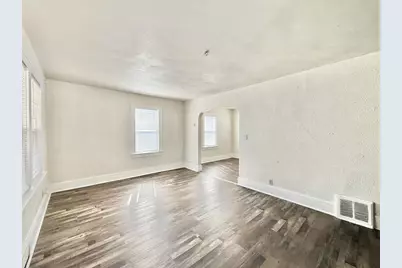 1138 10th Street, Beloit, WI 53511 - Photo 9