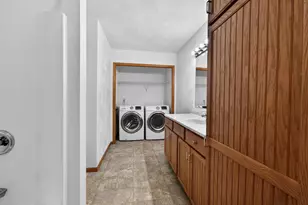 645 Garfield Ave, Janesville, WI 53536 - Photo 19