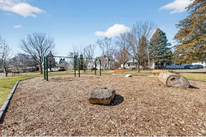 1402 Farragut Street, Madison, WI 53704 - Photo 39