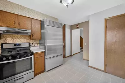 7013 Cardinal Drive, Middleton, WI 53562 - Photo 11