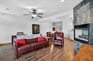 3027 Providence St, Sun Prairie, WI 53590 - Photo 11