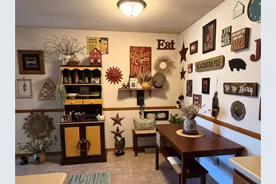 1320 Lincoln Avenue, Prairie Du Sac, WI 53578 - Photo 15