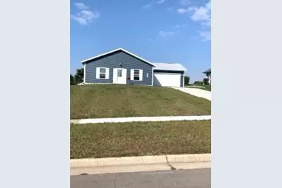 632 W Delavan Drive, Janesville, WI 53546 - Photo 3