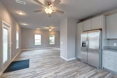 632 W Delavan Drive, Janesville, WI 53546 - Photo 13