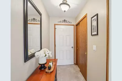 6357 Grossepark Road, Sun Prairie, WI 53590 - Photo 5