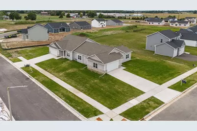 3801 N Woodbury Lane, Janesville, WI 53545 - Photo 27
