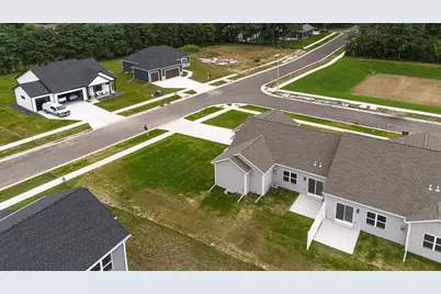 3801 N Woodbury Lane, Janesville, WI 53545 - Photo 29