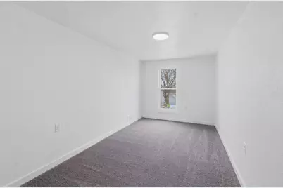 170 S High Street, Mayville, WI 53050 - Photo 13