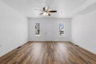 170 S High St, Mayville, WI 53050 - Photo 9