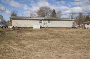 615 Level St, Ridgeville, WI 53533 - Photo 3