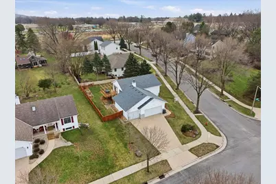 142 Meadow Ridge Lane, Madison, WI 53704 - Photo 45