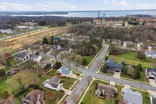 142 Meadow Ridge Ln, Madison, WI 53704 - Photo 49