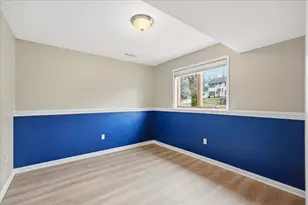 142 Meadow Ridge Ln, Madison, WI 53704 - Photo 33