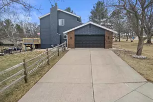 1074 Tinkham Trail, Baraboo, WI 53913 - Photo 7