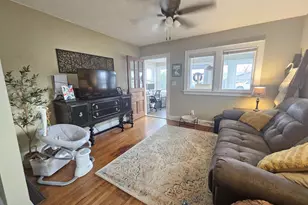 814 Wilcox St, Waupun, WI 53963 - Photo 5