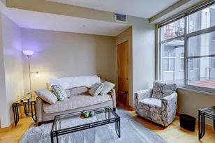 309 W Washington Ave, Madison, WI 53703 - Photo 15