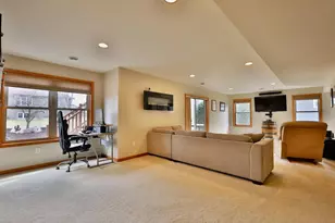 430 21st St, Prairie Du Sac, WI 53578 - Photo 25