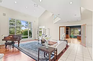 414 Clearview Ct, Janesville, WI 53548 - Photo 9