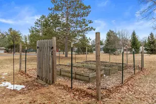 868 Kings Way, Nekoosa, WI 54457 - Photo 3