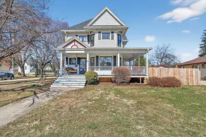 410 Washington Street, Edgerton, WI 53534 - Photo 3