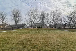 816 Damascus Trail, Cottage Grove, WI 53527 - Photo 43