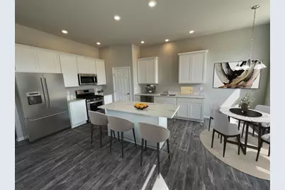 315 Julie Court, Belleville, WI 53508 - Photo 5