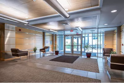 309 W Washington Avenue #512, Madison, WI 53703 - Photo 3