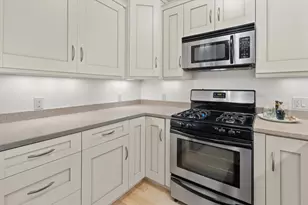 1835 Winnebago St, Madison, WI 53704 - Photo 7