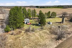 265 Fawn Ct, Oxford, WI 53952 - Photo 13